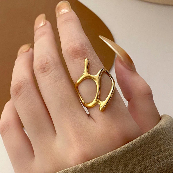 Woman wearing a Gold Sea Fan Coral Ring