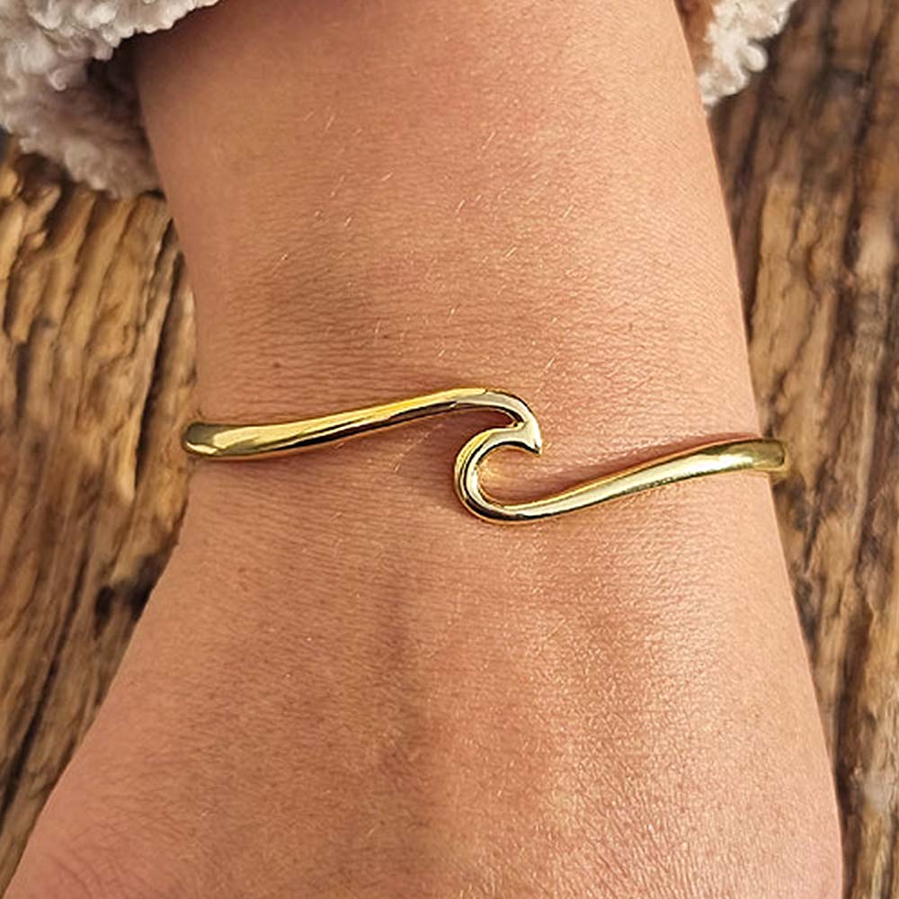 Gold Ocean Wave Bracelet