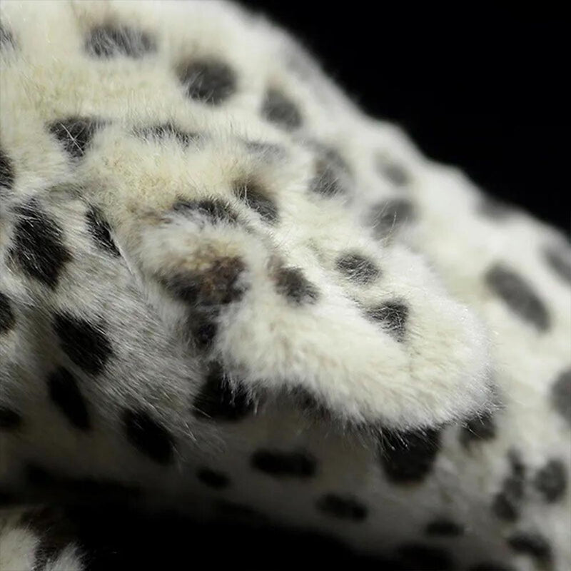 Spotted Seal Pup Plush - flipper detail