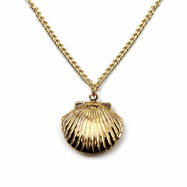 Gold Clam Shell Locket 